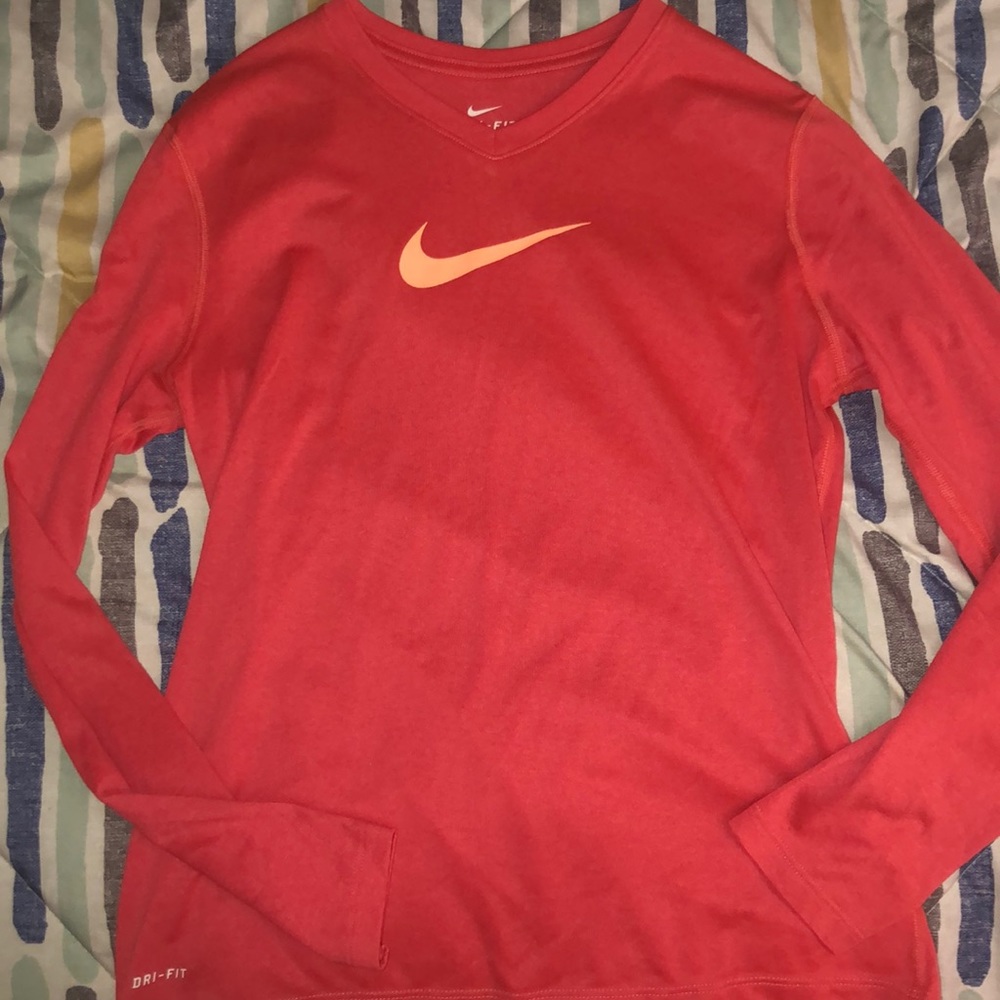 peach nike v neck